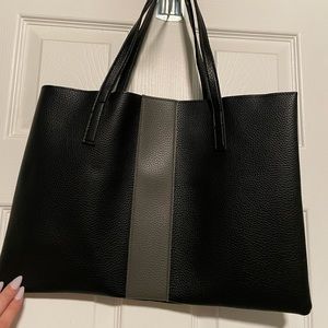 Black tote
